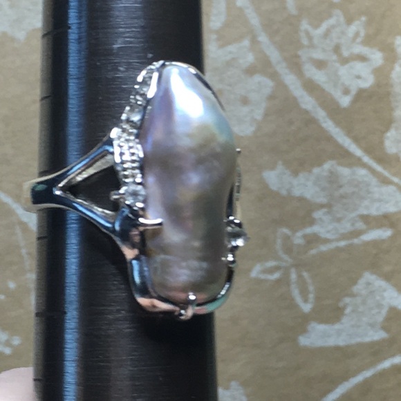 SALE Elegant Sterling Silver Pale Pinkish Cream Baroque Pearl Ring - Picture 2 of 11